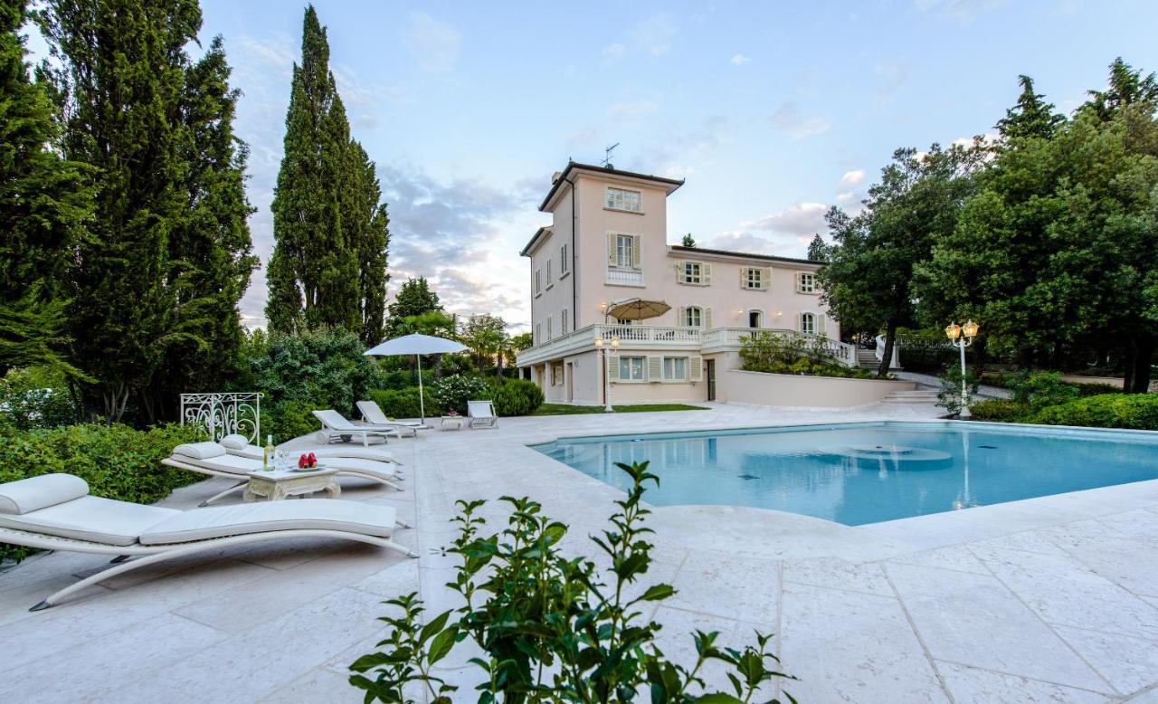 Villa Rinaldi 몬테스페르톨리 외부 사진
